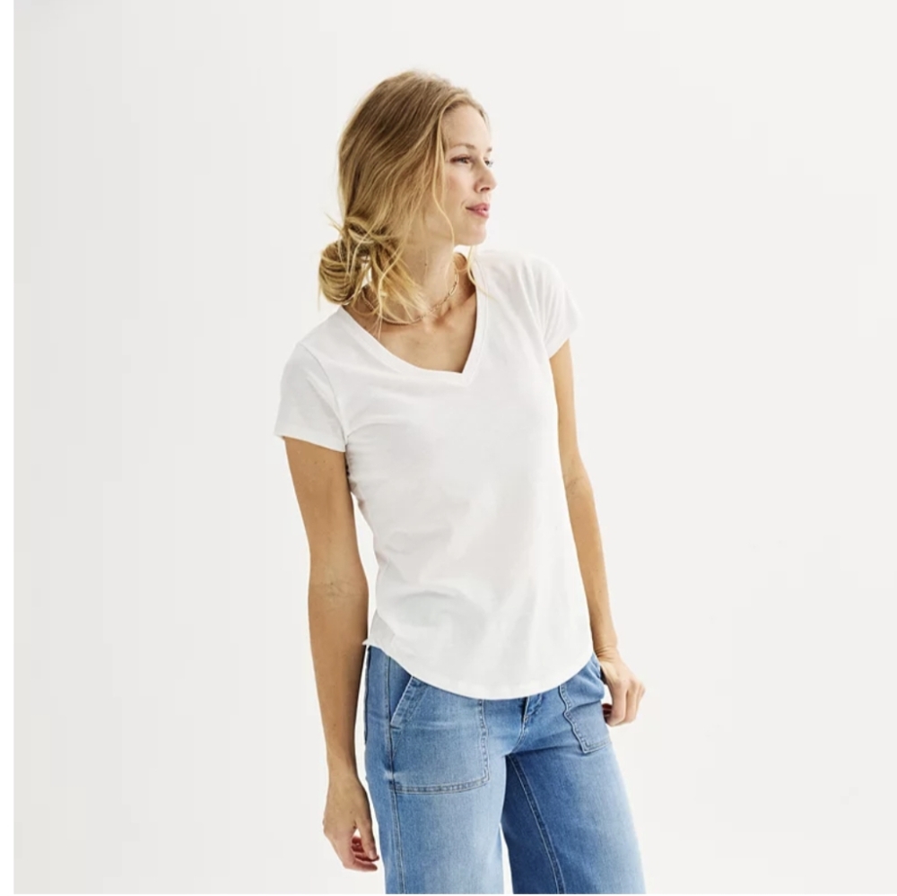 SUMMER-Women's Sonoma Goods For Life® Everyday Short Sleeve V-Neck Tee-Size M.
